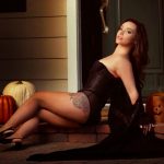 Danielle-Harris-in-Gorezone-Magazine-April-2014-crop