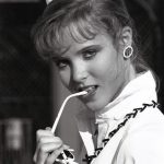 MV5BNDAxMzMxMDctZjljNC00NmM2LTgwZTgtZTgzYzQ5YWMzODJiXkEyXkFqcGc@._V1_-4102424303